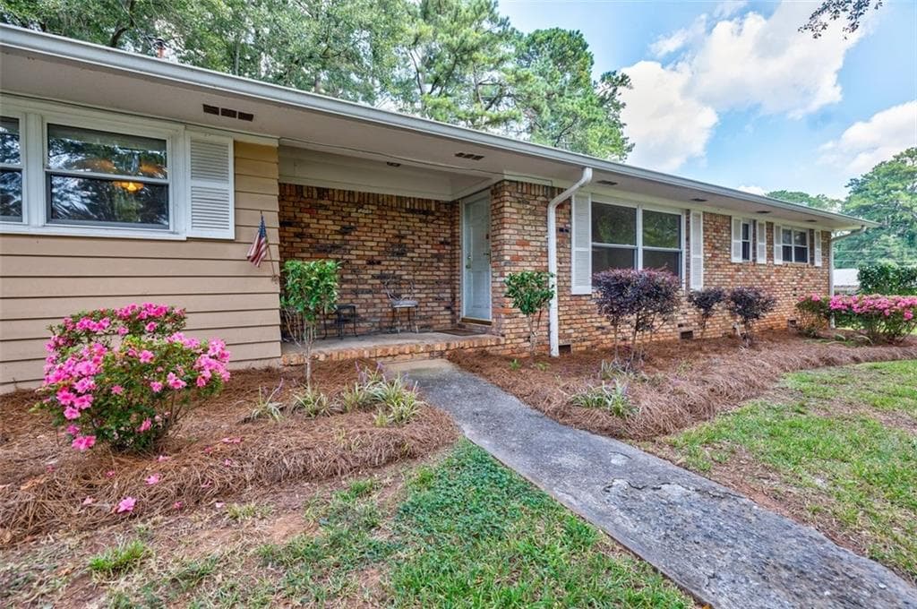 3690 Herren Drive, Smyrna, GA 30082 — most recent listing photo