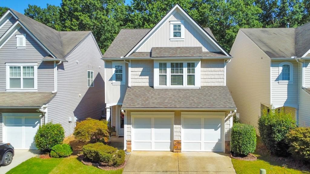 3 bedroom, 3 bathroom, 1,882 sq ft single family residence sold at 305 Barberry Place, Canton, GA 30114