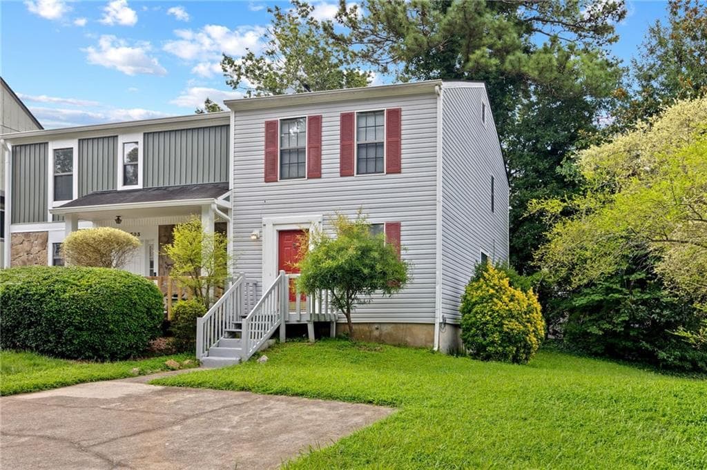 2 bedroom, 3 bathroom, 1,152 sq ft townhouse sold at 1305 Ridgecrest Lane, Smyrna, GA 30080