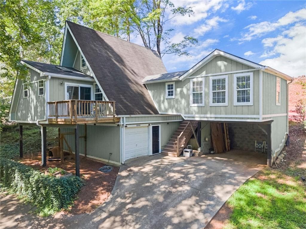 2 bedroom, 3 bathroom single family residence sold at 3503 Ridge Drive, Gainesville, GA 30501