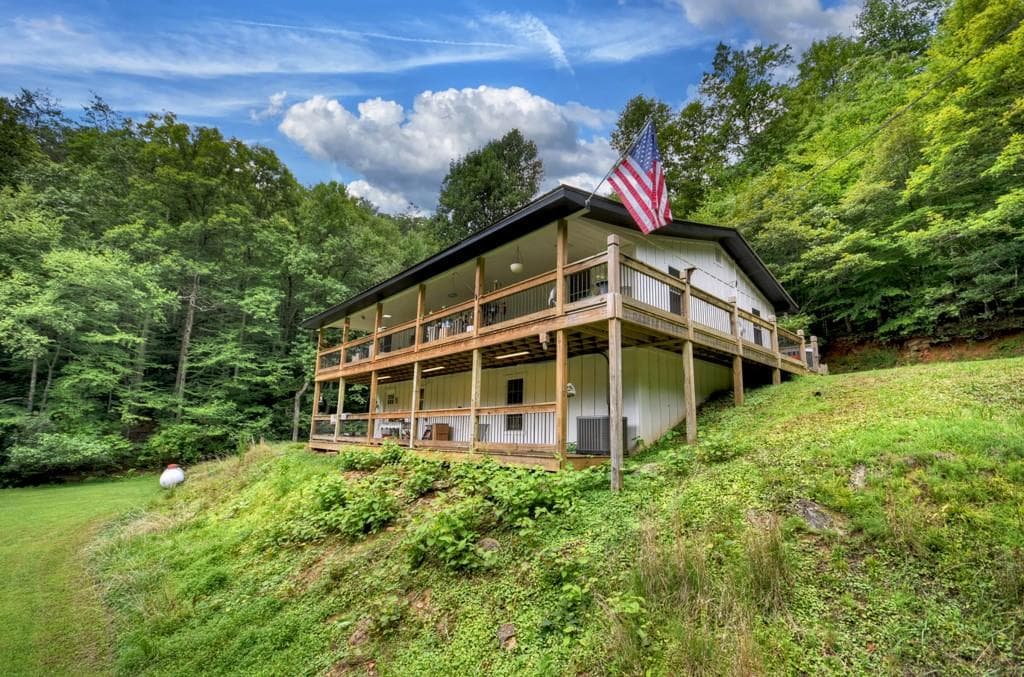 1146 Galloway Road, Blue Ridge, GA 30513 — most recent listing photo