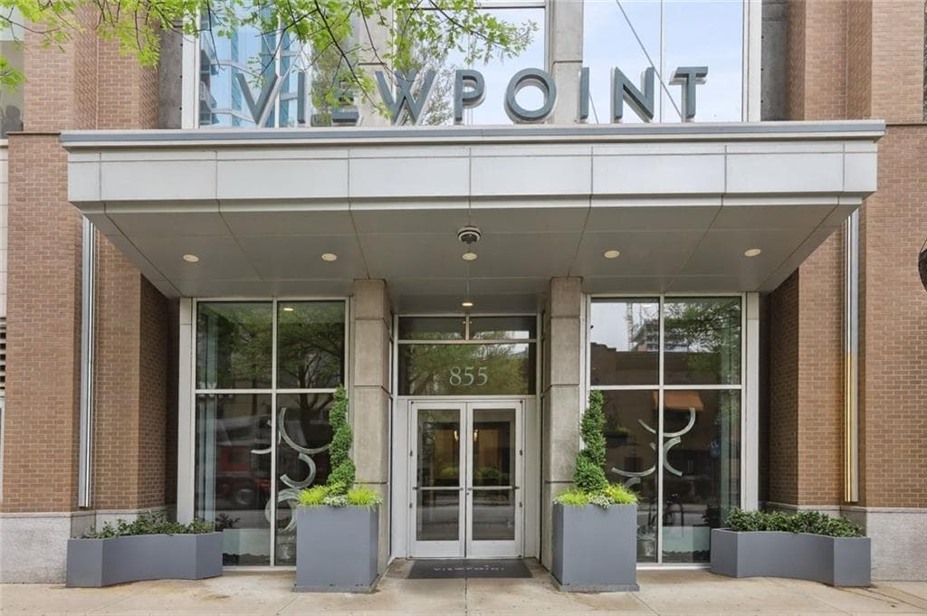 2 bedroom, 2 bathroom, 982 sq ft condominium sold at 855 Peachtree Street 3005, Atlanta, GA 30308