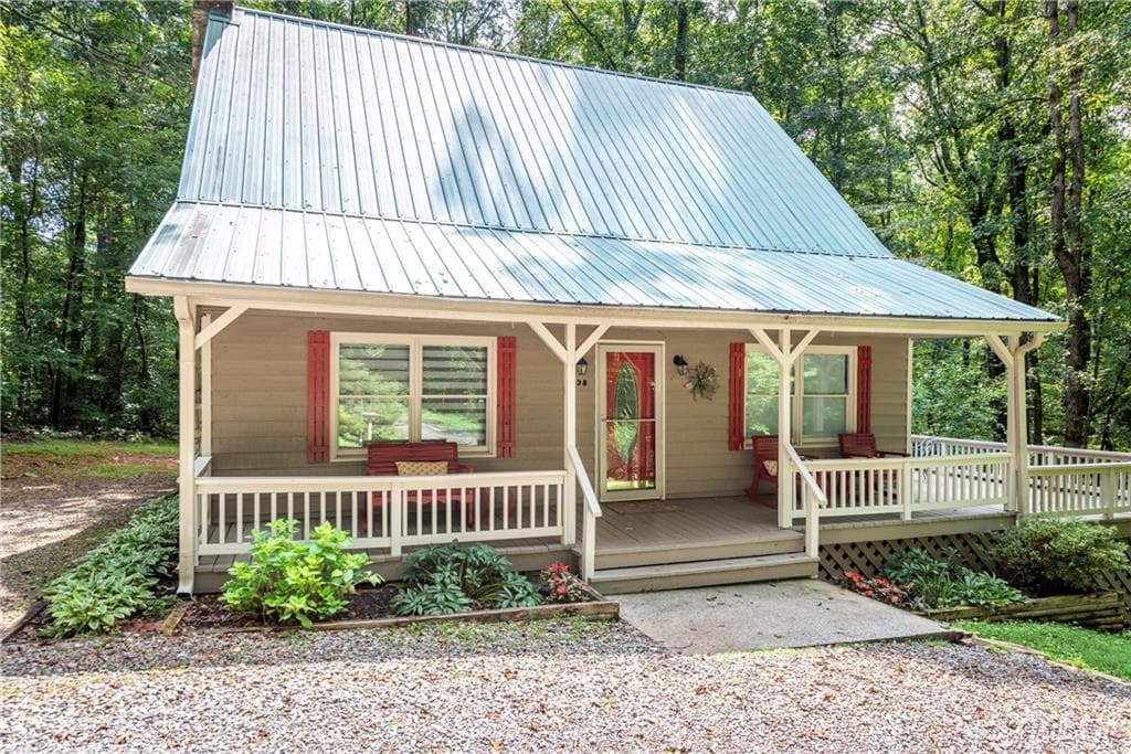 438 Southbrook Drive, Jasper, GA 30143 — most recent listing photo