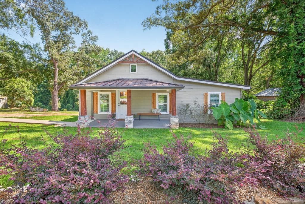 1217 Mize Road, Toccoa, GA 30577 — most recent listing photo