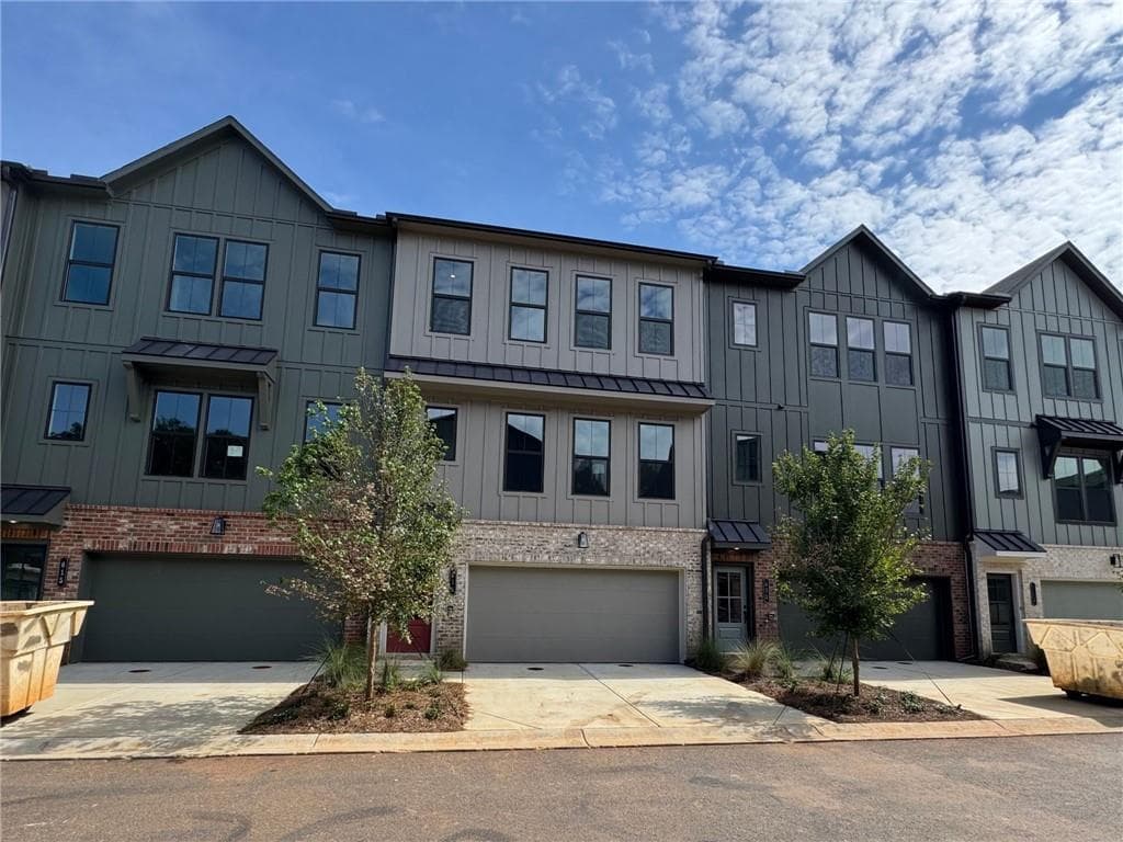 625 Firefly Circle 36, Alpharetta, GA 30009 — most recent listing photo