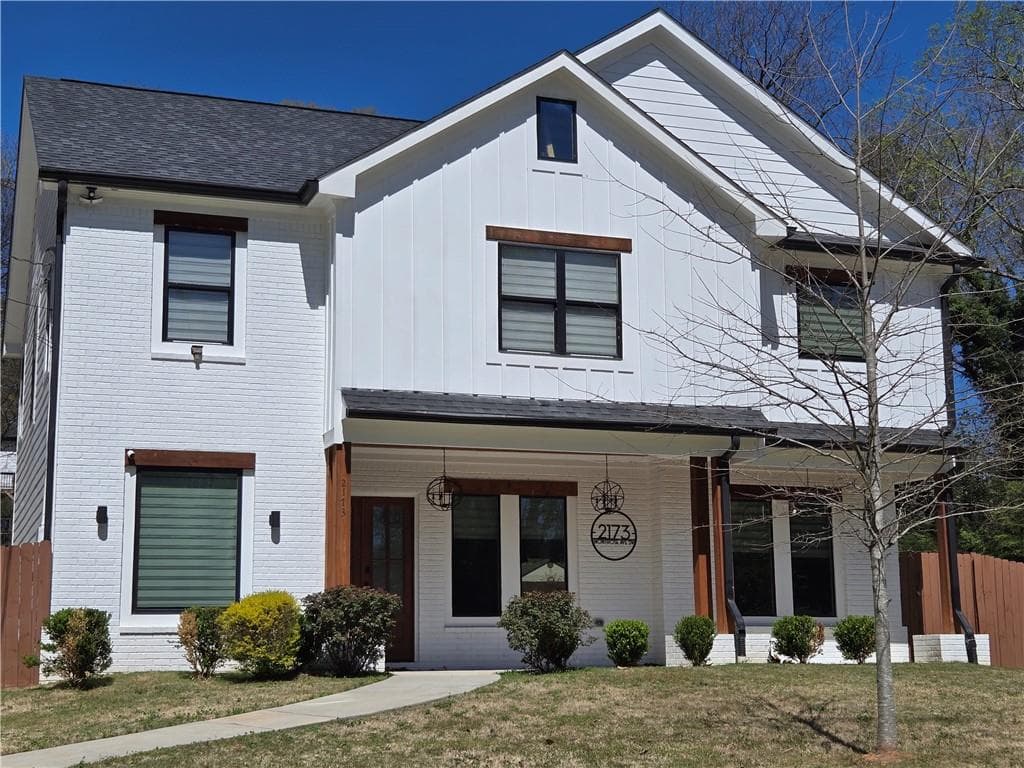 4 bedroom, 3 bathroom, 2,824 sq ft single family residence sold at 2173 MONTROSE Avenue, Atlanta, GA 30311