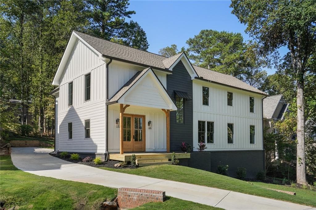 2198 Oakawana Drive, Atlanta, GA 30345 — most recent listing photo
