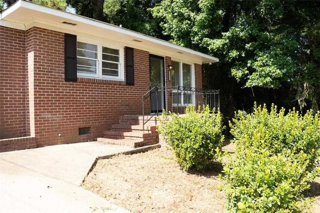 4426 Tracy Street, Columbus, GA 31903 — most recent listing photo