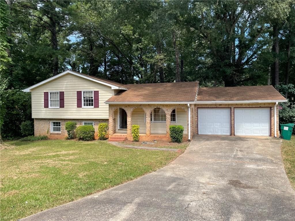 654 SELDEN Court, Jonesboro, GA 30238 — most recent listing photo