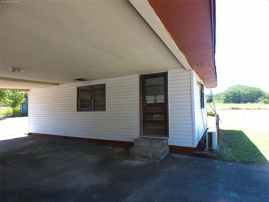 3 bedroom, 3 bathroom, 1,950 sq ft single family residence for sale at 65 Long Station Road, Aragon, GA 30104 — photo 3
