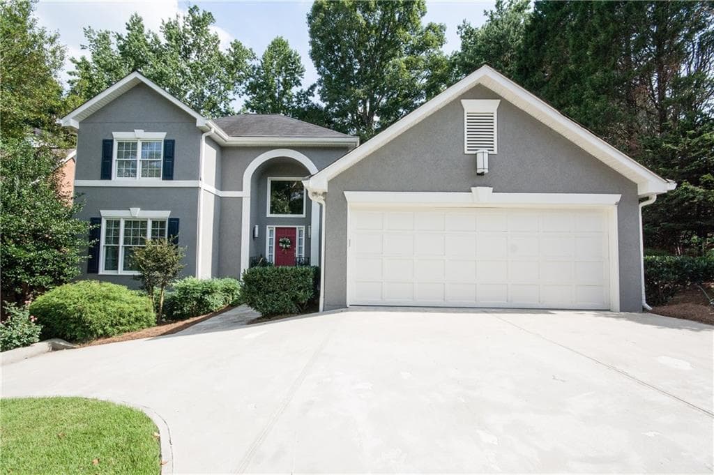 4 bedroom, 2,575 sq ft single family residence sold at 1917 Chamdun Way, Atlanta, GA 30341