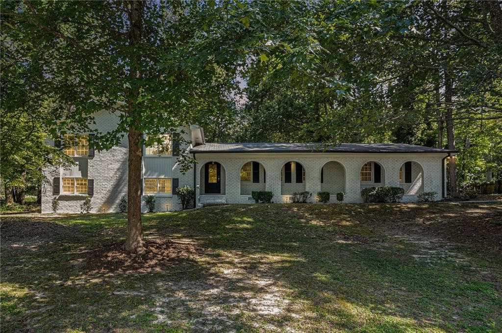 5 bedroom, 2 bathroom, 3,480 sq ft single family residence sold at 2544 Peyton Woods Trail, Atlanta, GA 30311