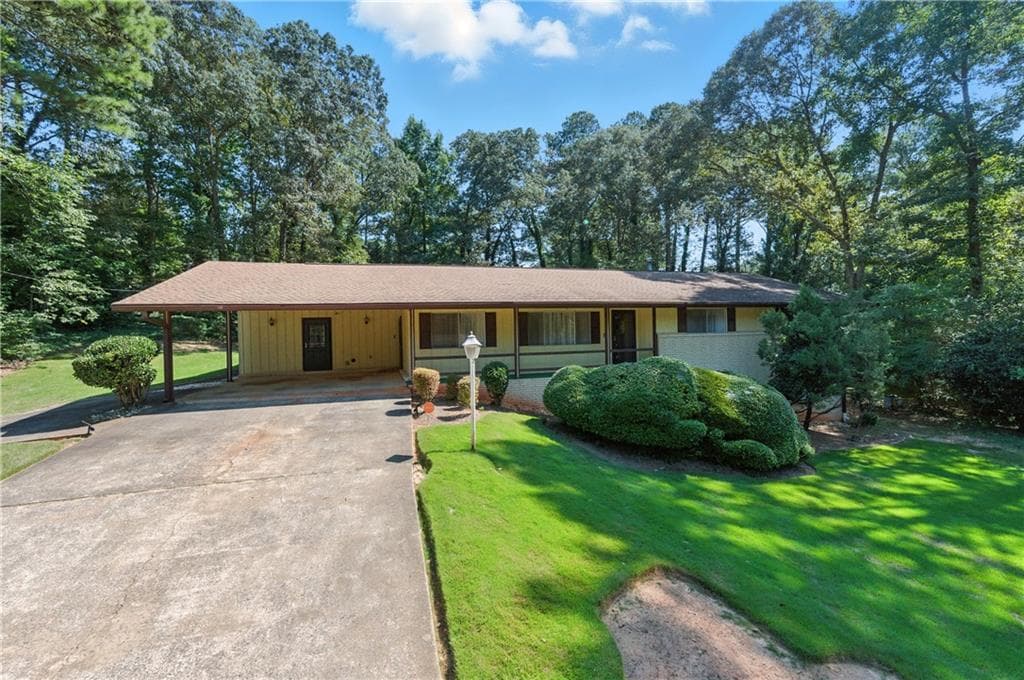 1609 Adrian Drive, Riverdale, GA 30296 — most recent listing photo