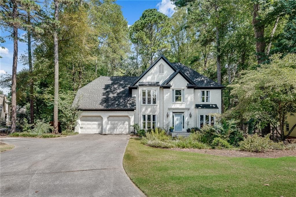 5 bedroom, 4 bathroom, 3,851 sq ft single family residence sold at 3250 Cobbs Farm Trail, Marietta, GA 30064