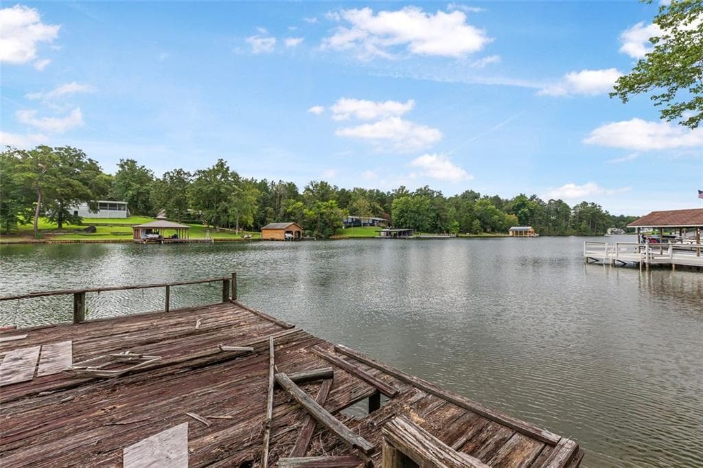 3 bedroom, 1 bathroom, 672 sq ft single family residence sold at 125 Rocky Creek Court, Milledgeville, GA 31061
