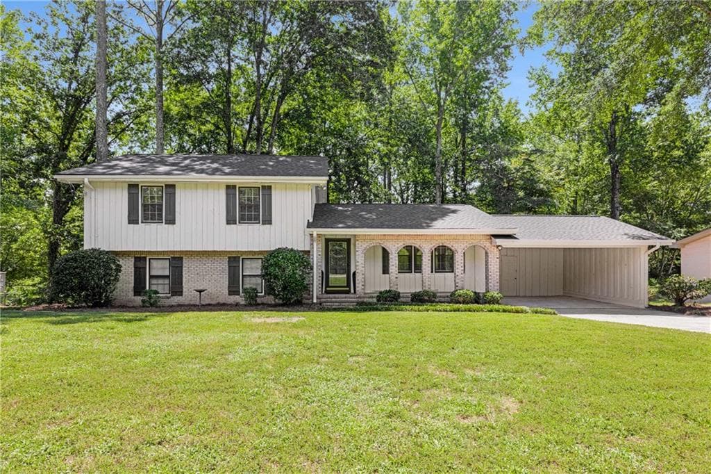 3 bedroom, 3 bathroom, 2,232 sq ft single family residence sold at 3091 Sumac Drive, Atlanta, GA 30360