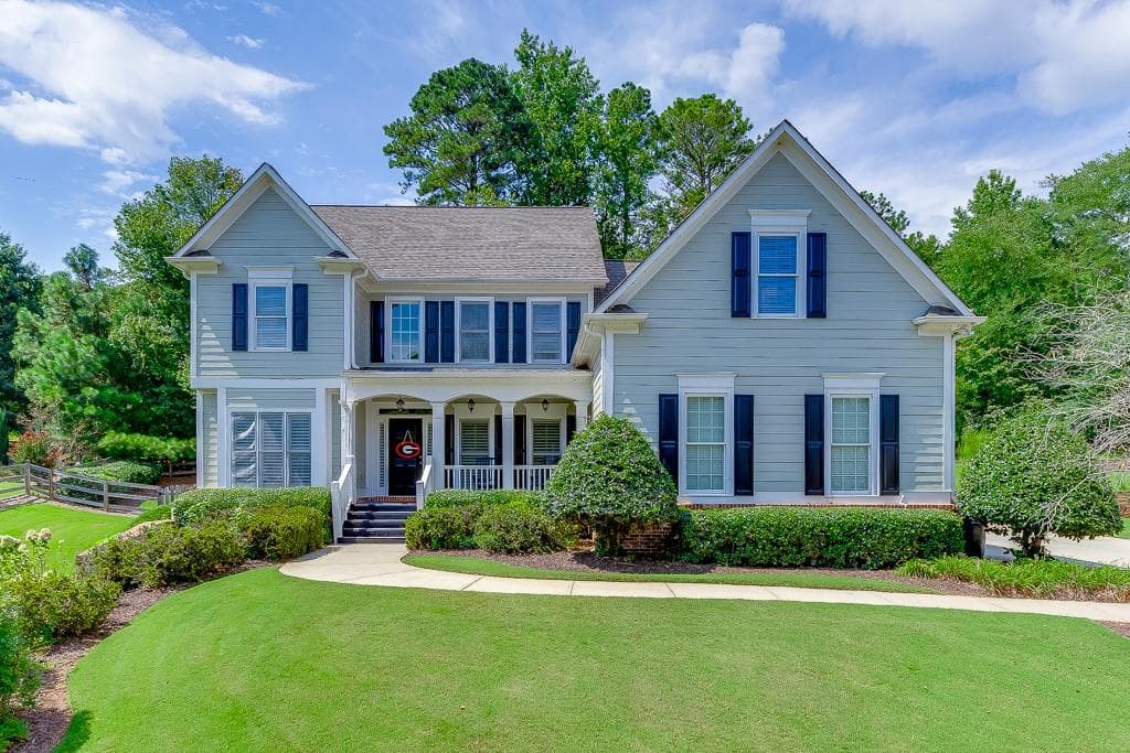 4 bedroom, 4 bathroom, 4,732 sq ft single family residence sold at 4675 Willowbrook Court, Cumming, GA 30028
