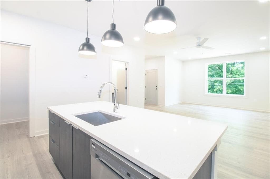 2 bedroom, 2 bathroom, 1,250 sq ft condominium for rent at 260 Martha Drive, Athens, GA 30606 for $2,500 a month — photo 2