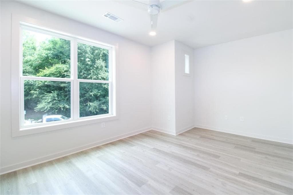 2 bedroom, 2 bathroom, 1,250 sq ft condominium for rent at 260 Martha Drive, Athens, GA 30606 for $2,500 a month — photo 5