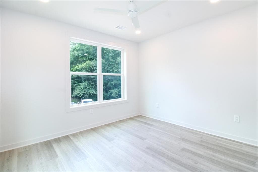 2 bedroom, 2 bathroom, 1,250 sq ft condominium for rent at 260 Martha Drive, Athens, GA 30606 for $2,500 a month — photo 7