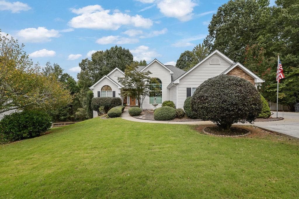 7218 Timber Trail, Cumming, GA 30041 — most recent listing photo