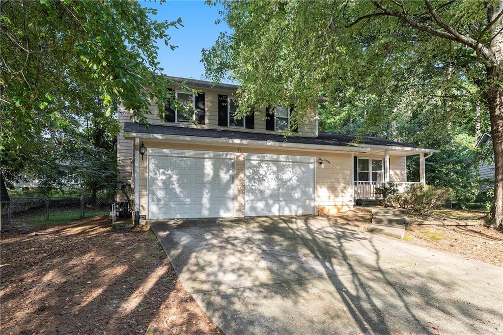 10338 Canyon Trail