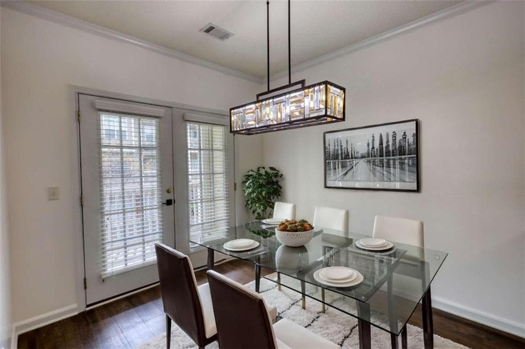 2 bedroom, 3 bathroom, 1,378 sq ft townhouse sold at 3107 Woodland Lane, Alpharetta, GA 30009