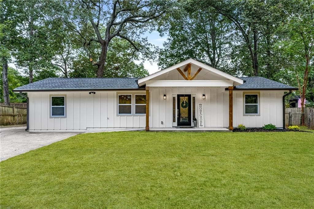 2740 Ivanhoe Lane, Smyrna, GA 30082 — most recent listing photo
