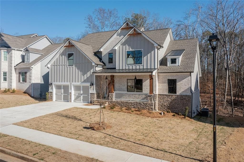 5 bedroom, 5 bathroom, 3,756 sq ft single family residence for sale at 3664 THORNHILL Court, Douglasville, GA 30135 — photo 2