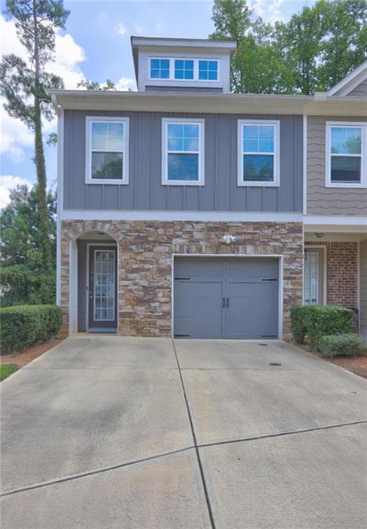 2256 Triple Crown Lane, Lithonia, GA 30058 — most recent listing photo