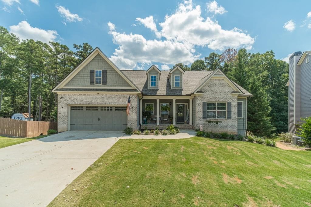 468 Copper Ridge Drive, Loganville, GA 30052 — most recent listing photo