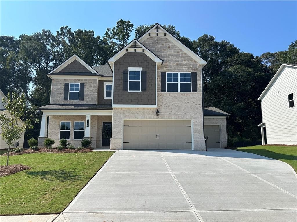 5 bedroom, 4 bathroom, 2,800 sq ft single family residence sold at 470 Winding Rose Drive, Hoschton, GA 30548