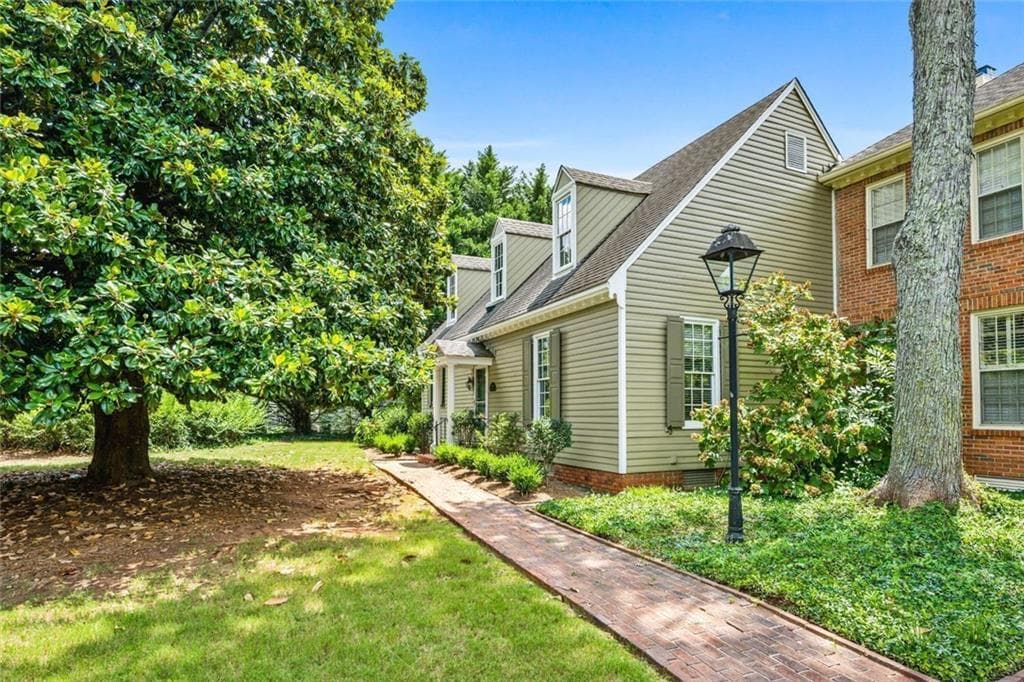 2 bedroom, 2 bathroom, 1,560 sq ft condominium sold at 490 Chowning Place NW, Marietta, GA 30064