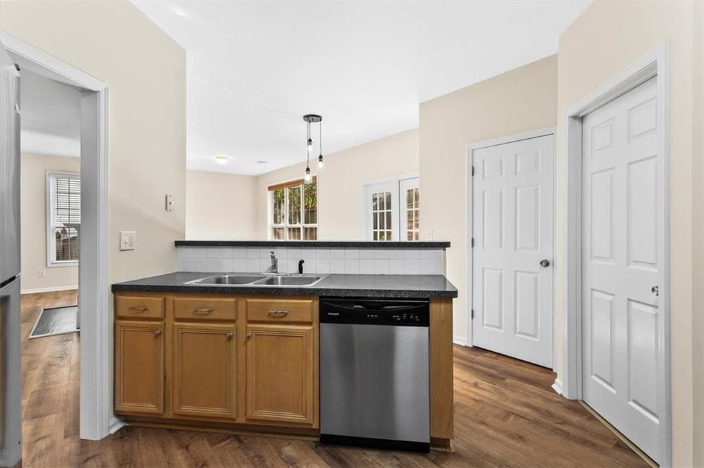 417 KENSINGTON PARC Way, Avondale Estates, GA 30002 — most recent listing photo