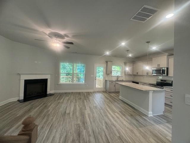 6 bedroom, 5 bathroom, 3,681 sq ft single family residence for sale at 936 Eagle Heights Drive, Maysville, GA 30558 — photo 5