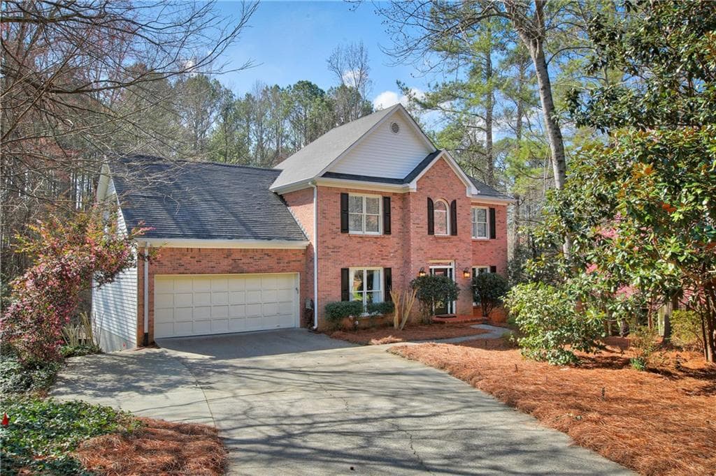 945 Freemanwood Lane, Alpharetta, GA 30004 — most recent listing photo