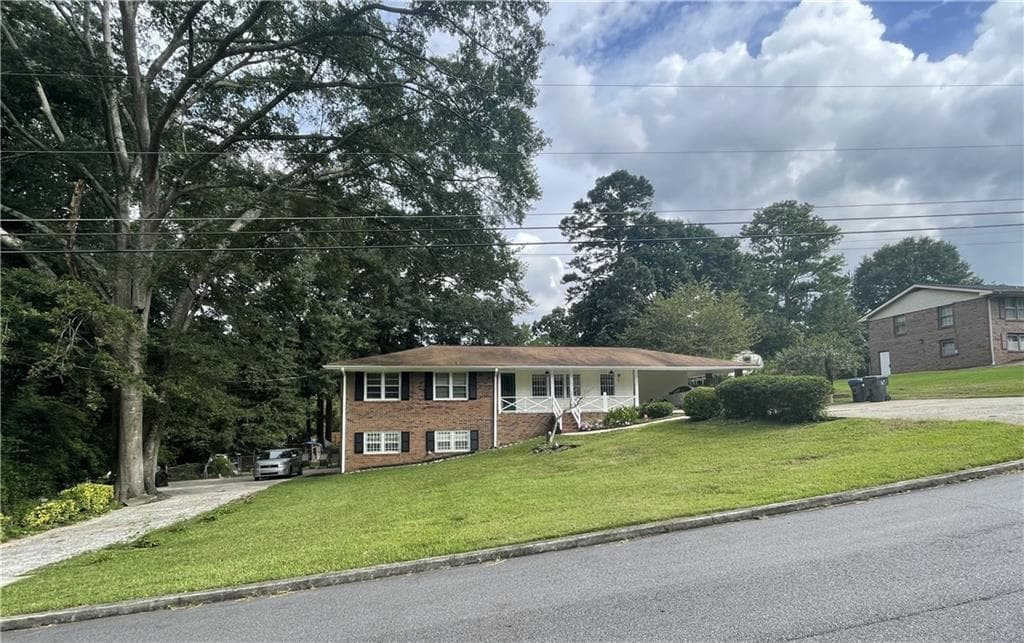 4 bedroom, 3 bathroom, 2,460 sq ft single family residence sold at 1292 Cherokee Trail, Lawrenceville, GA 30043