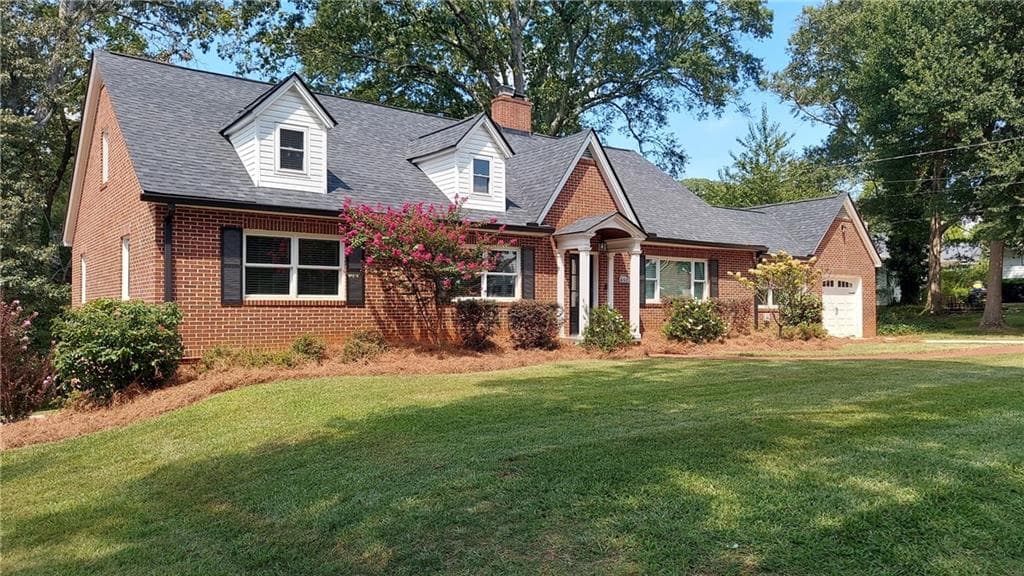 650 Blueridge Avenue, Gainesville, GA 30501 — most recent listing photo