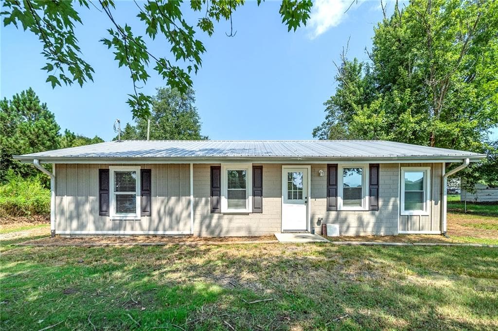 598 Jefferson Hwy, Winder, GA 30680 — most recent listing photo