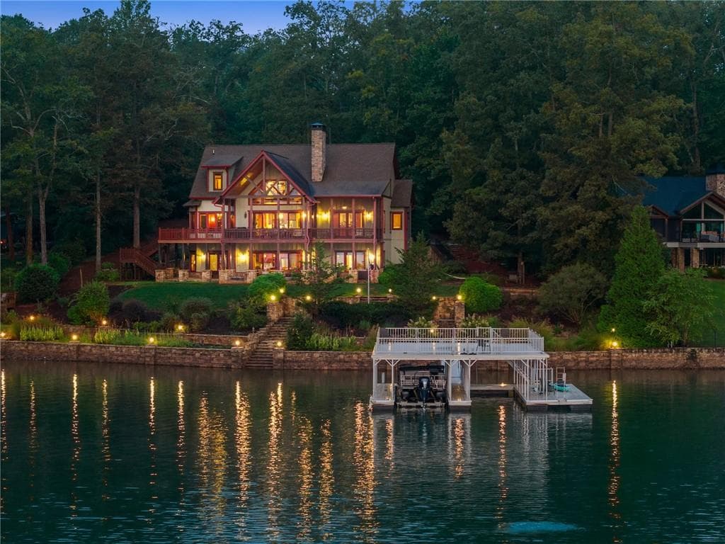 5 bedroom, 6 bathroom, 6,442 sq ft single family residence sold at 1585 Heathers Cove Road, Hiawassee, GA 30546