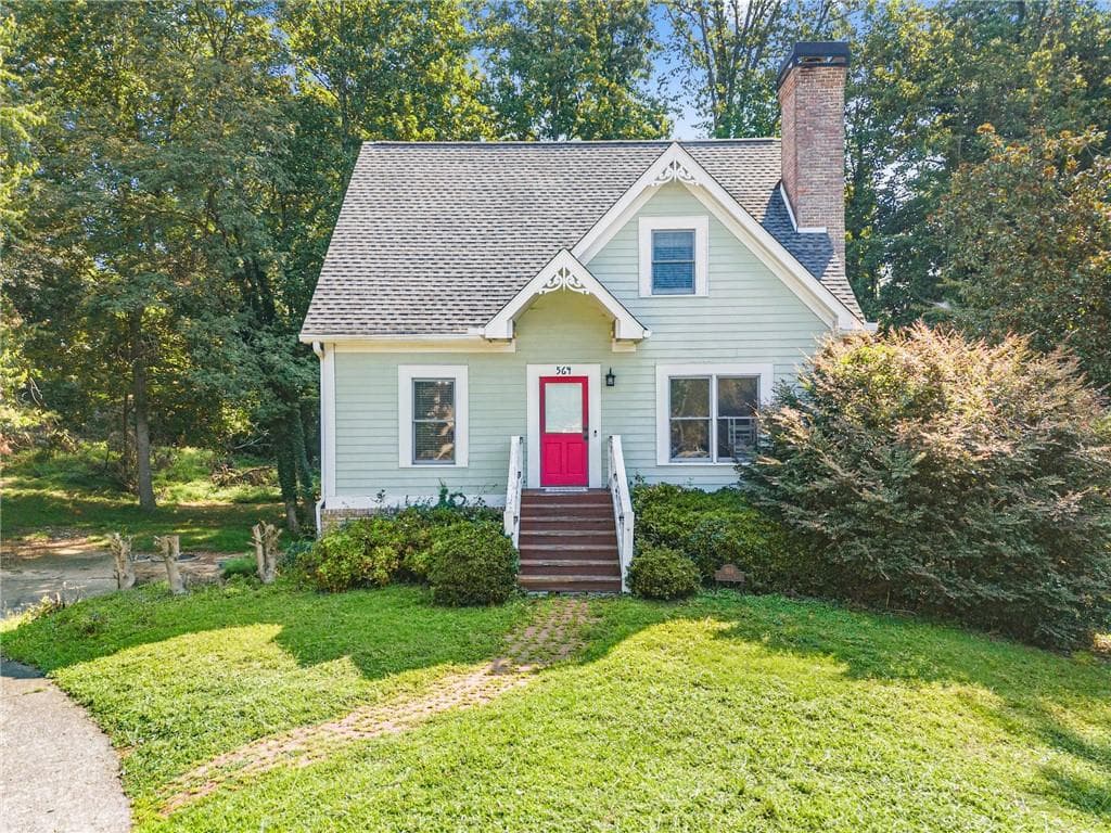 564 Long Oak Drive, Gainesville, GA 30501 — most recent listing photo