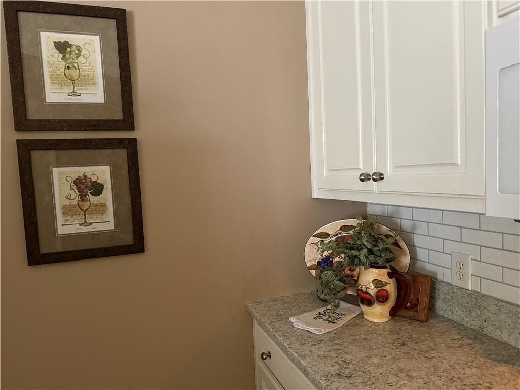 2 bedroom, 2 bathroom, 956 sq ft condominium for sale at 2849 Florence Drive, Gainesville, GA 30504 — photo 9