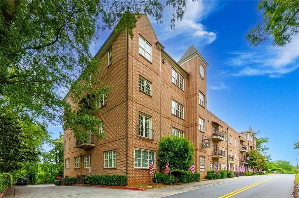 351 NE Washington Avenue 307, Marietta, GA 30060 — most recent listing photo