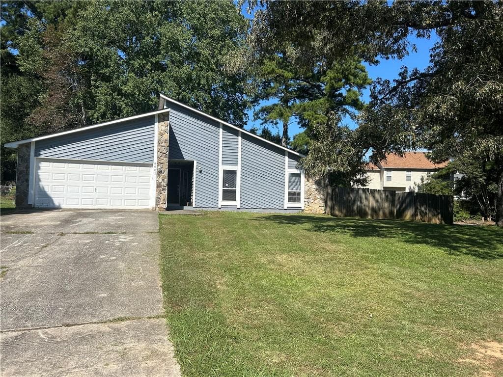 8601 Cedar Creek Ridge, Riverdale, GA 30274 — most recent listing photo