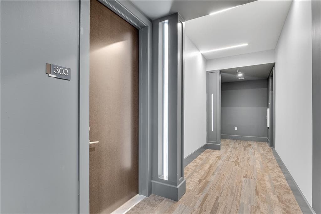 1 bedroom, 1 bathroom, 690 sq ft condominium for sale at 775 Juniper Street 303, Atlanta, GA 30308 — photo 5
