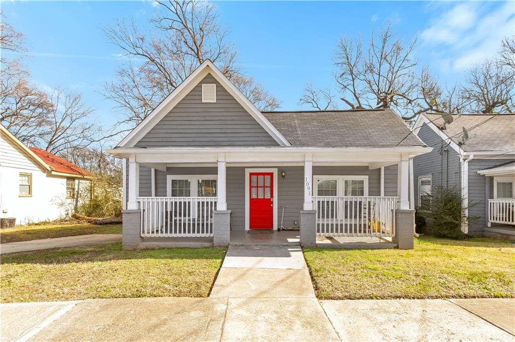 3 bedroom, 2 bathroom, 1,450 sq ft single family residence sold at 1091 Longley Avenue, Atlanta, GA 30318