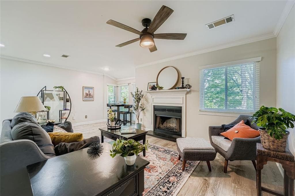 1 bedroom, 1 bathroom, 730 sq ft condominium sold at 4006 Wingate Way, Atlanta, GA 30350