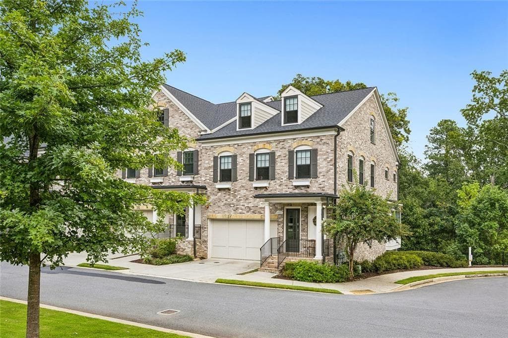 4011 Eamont Lane, Sandy Springs, GA 30328 — most recent listing photo