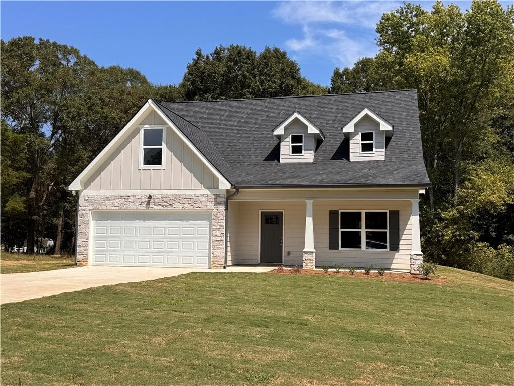 104 Hunter Drive, Calhoun, GA 30701 — most recent listing photo