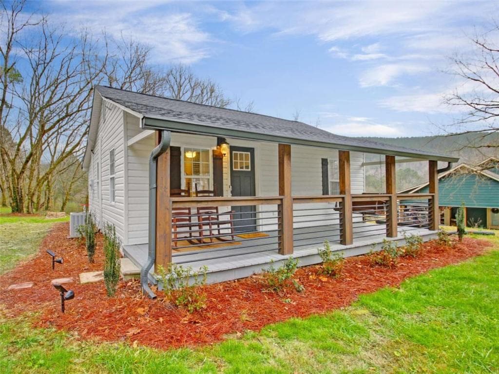 190 Old Blairsville Highway, Talking Rock, GA 30175 — most recent listing photo
